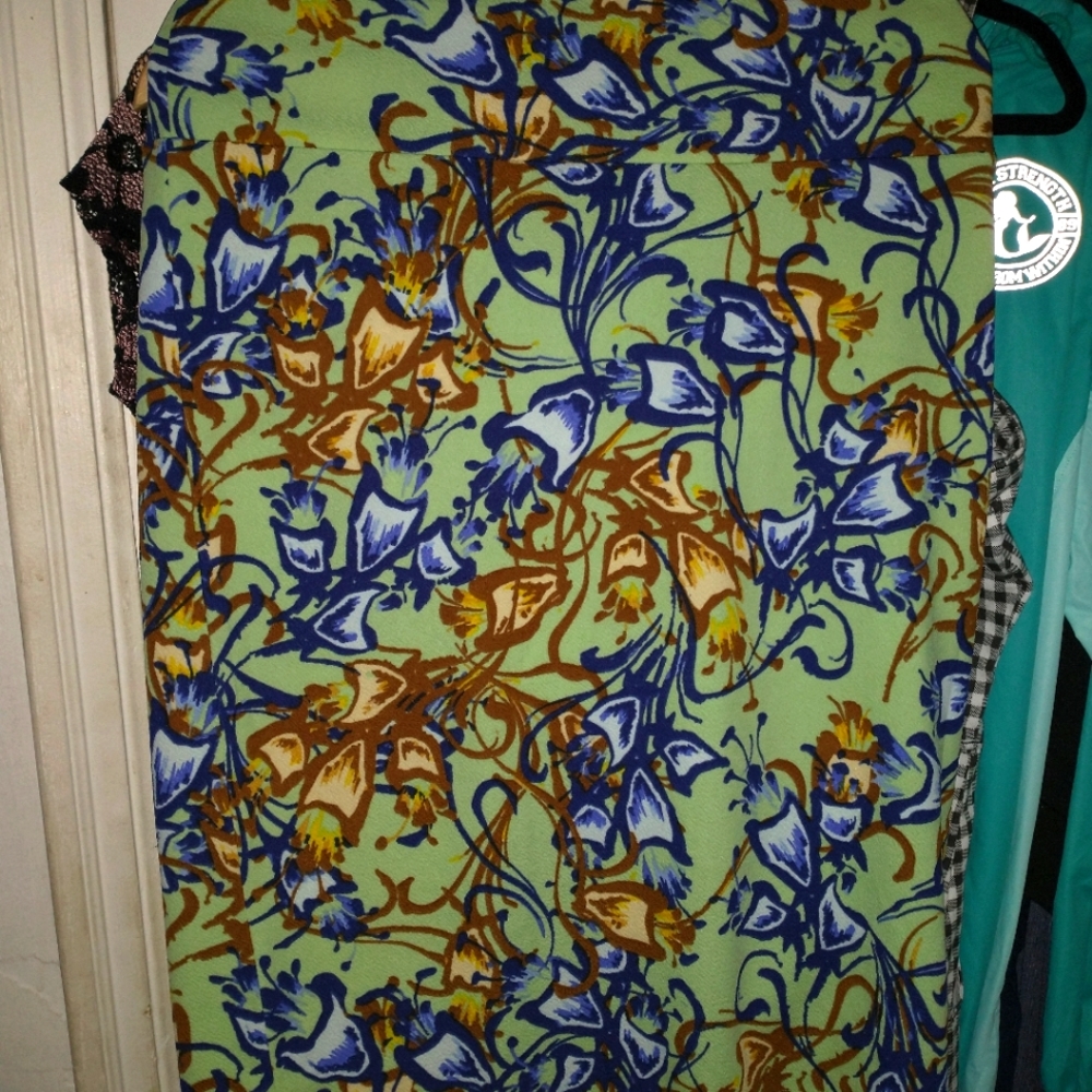 LuLaRoe Skirt
